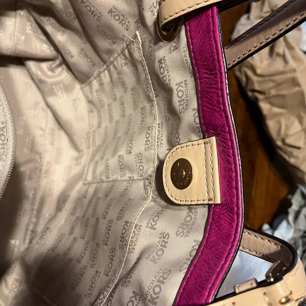 Michael kors Pink Tote Bag - Picture 10 of 13